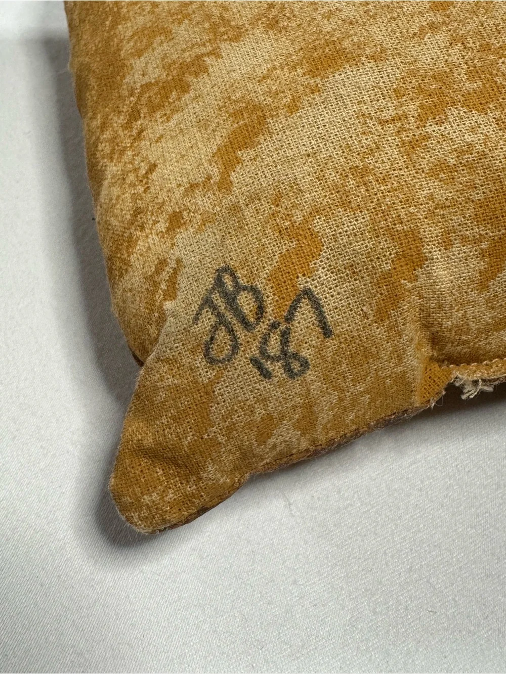 Vintage 1987 Primitive Folk Art Fabric Tabby Cat Pillow Signed JB Cottagecore